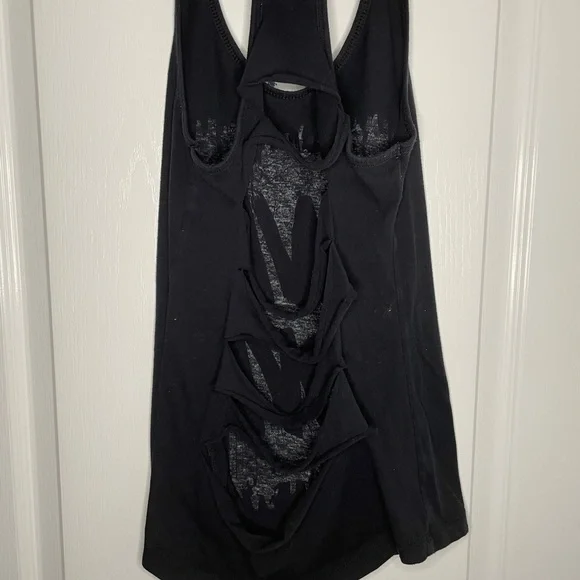 One Love - Distressed Tank Top - Picture 2 of 3